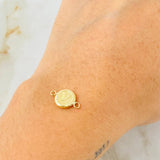 Herraje Letra V 0.4gr / 1.5cm / Oro Amarillo 18K