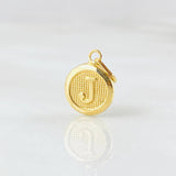 Dije Letra J Circulo Texturizado 0.4gr / 1.5cm / Oro Amarillo 18K *