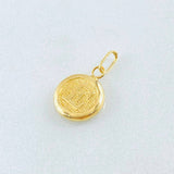 Dije Letra E Circulo Texturizado 0.4gr / 1.5cm / Oro Amarillo 18K *