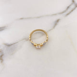 Anillo Solitario Corazones 2.75gr / T7 / Circones Blancos Dos Oros Amarillo Blanco 18K $