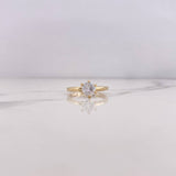 Anillo Solitario 2.6gr / T7 / Circon Blanco Oro Amarillo 18K #