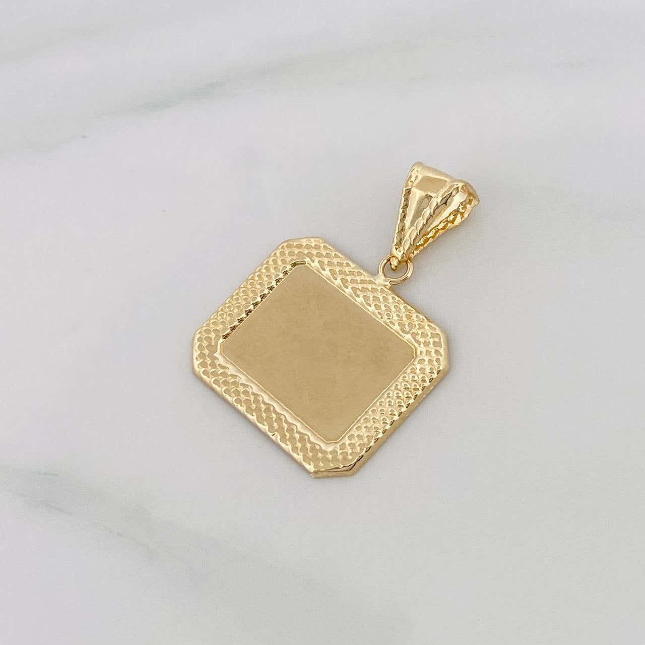 Dije Placa Rectangular 1.15g / 2.8cm Oro Amarillo 18K