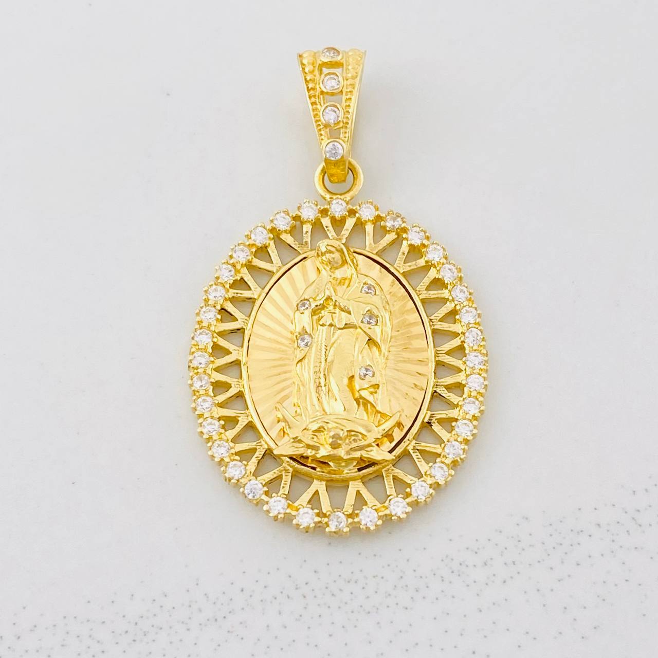 Dije Virgen de Guadalupe 4.65g / 3.5cm Oro Amarillo 18K