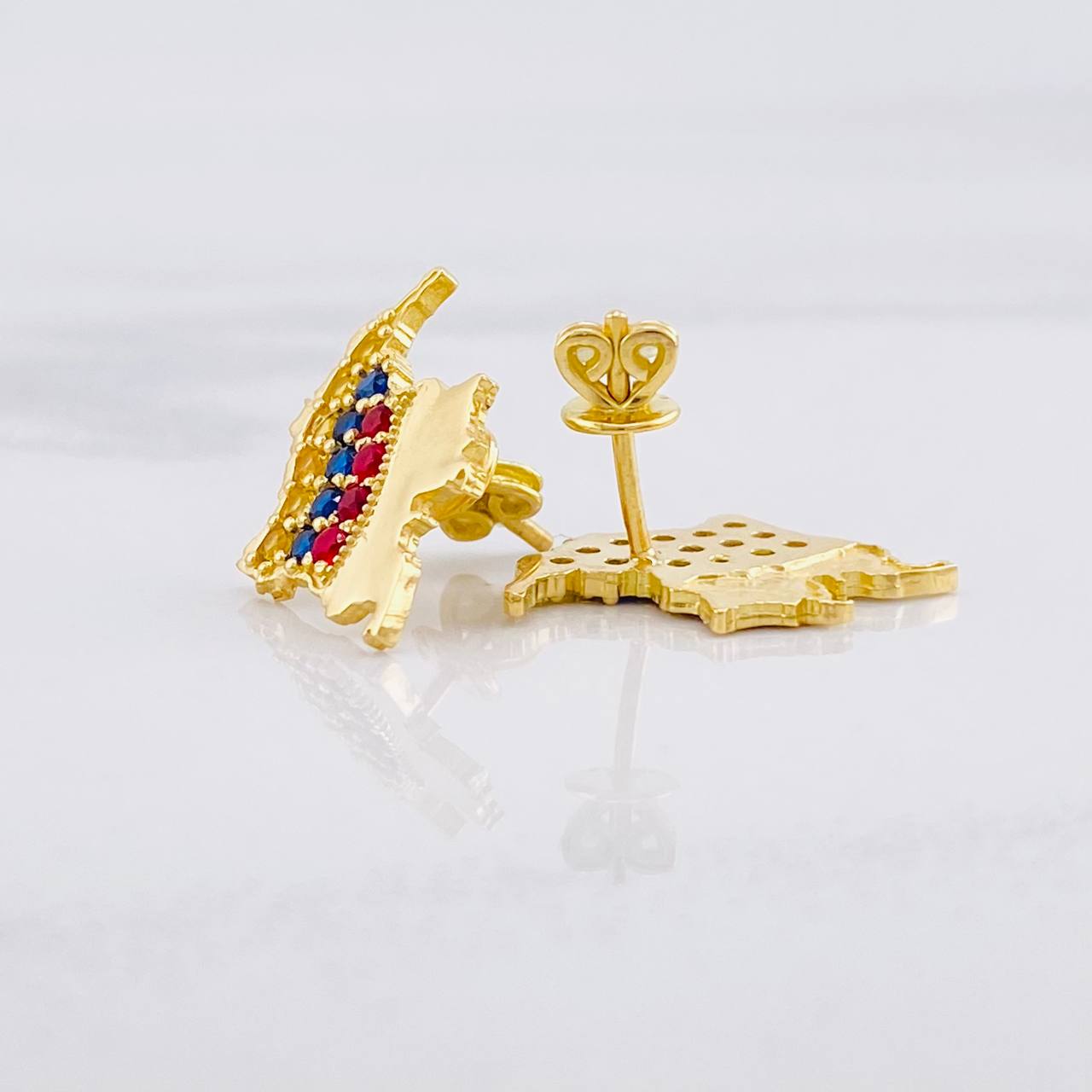 Topos Mapa de Colombia 3.65g / 18mm Oro Amarillo 18K
