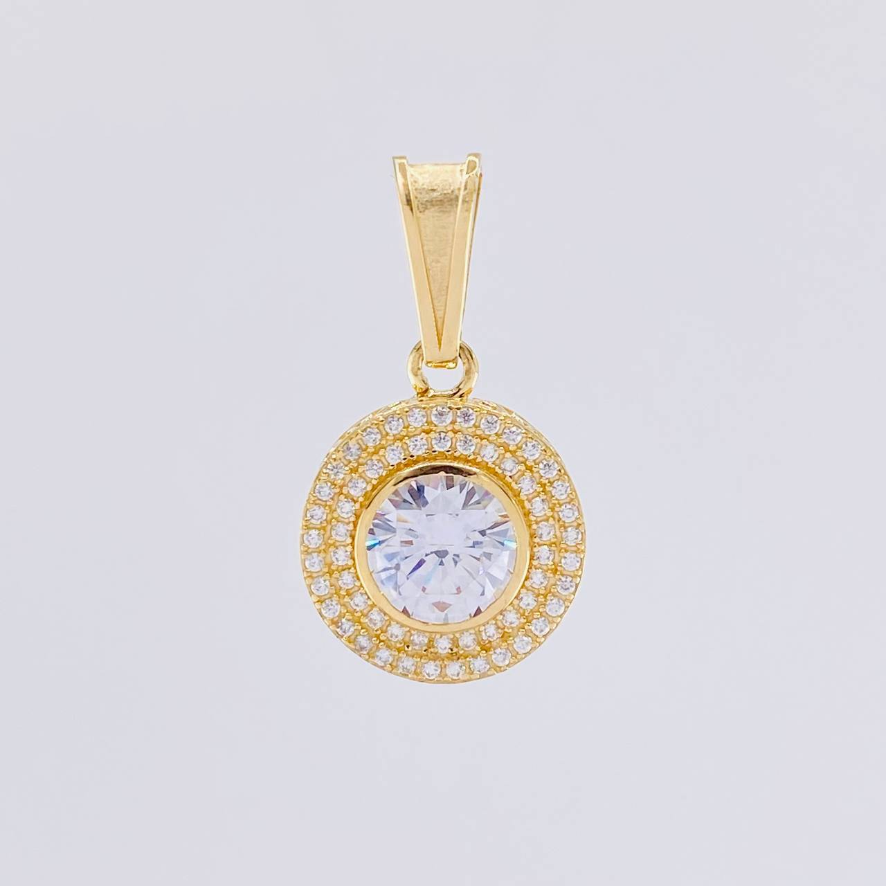 Dije Halo Tupido 4.85g / 2.7cm Oro Amarillo 18K