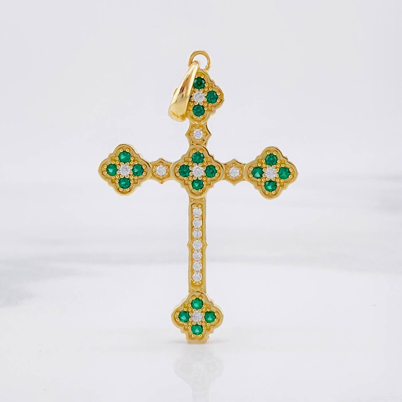 Dije Cruz Trebol 5.9g / 5cm Oro Amarillo 18K