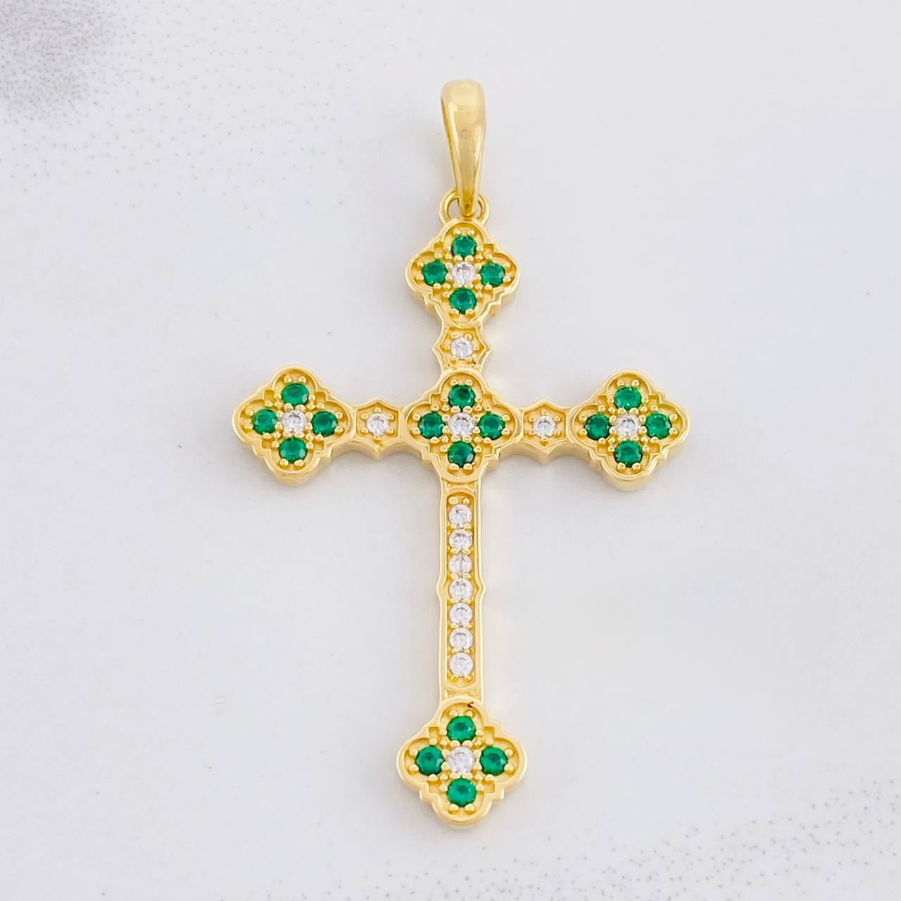 Dije Cruz Trebol 5.9g / 5cm Oro Amarillo 18K
