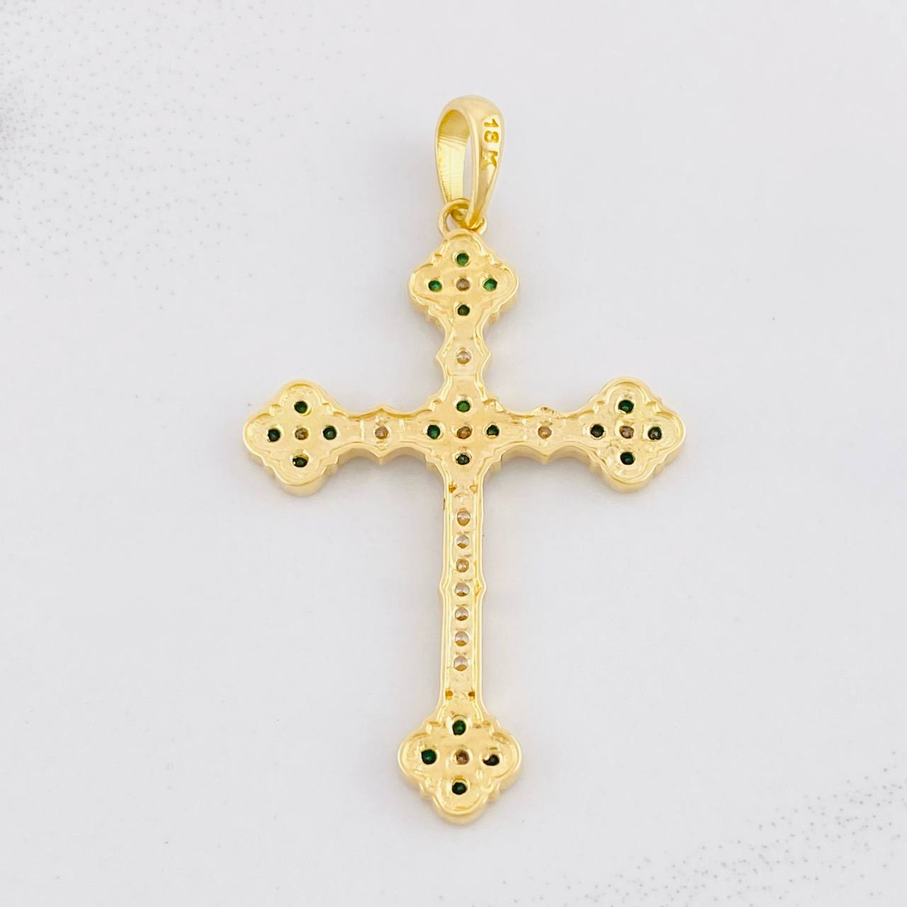 Dije Cruz Trebol 5.9g / 5cm Oro Amarillo 18K