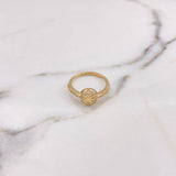 Anillo Huella 2.4gr / T8 1/4 / Circones Blancos Oro Amarillo 18K $
