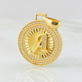 Dije Medalla Letra A 4.5gr / 3cm / Oro Amarillo 18K