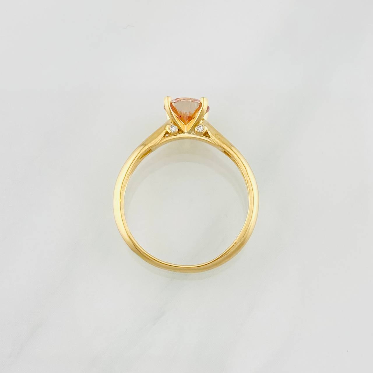 Anillo Cuatro Garras Moisanita 1 qts 1.9g / T6 1/2 Oro Amarillo 18K