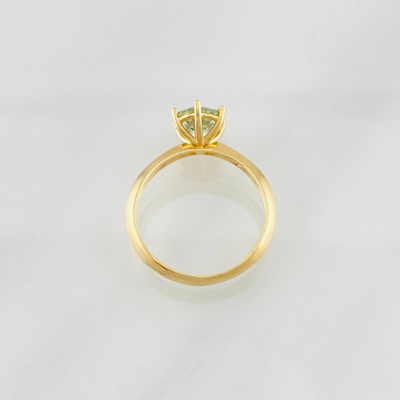 Anillo Solitario Moisanita 1 qts 1.65g / T5 3/4 Oro Amarillo 18K