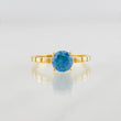 Anillo Cuatro Garras Moisanita 1 qts 2.65g / T6 3/4 Oro Amarillo 18K
