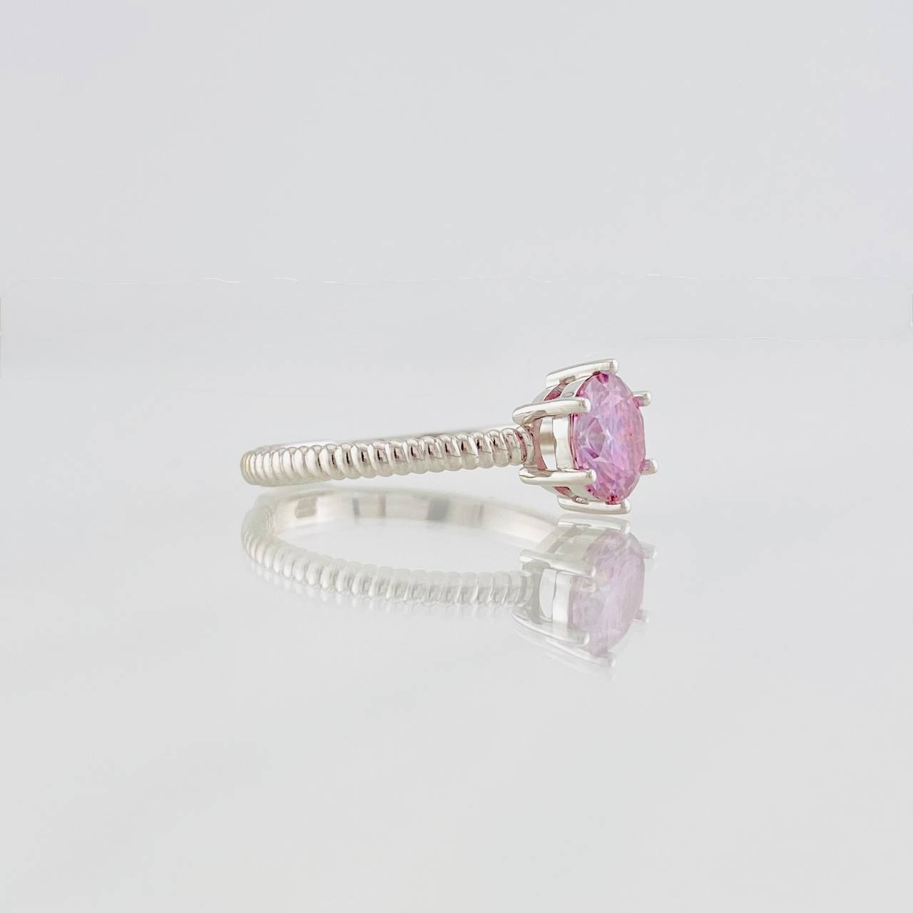 Anillo Solitario Moisanita 1 pts 2.35g / T6 1/4 Oro Blanco 18K