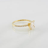 Anillo Solitario Moisanita 1 qts 16 pts 2.1g / T6 3/4 Oro Amarillo 18K