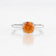 Anillo Cuatro Garras Moisanita 1 pts 1.9g / T6 1/4 Oro Blanco 18K