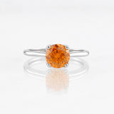 Anillo Cuatro Garras Moisanita 1 pts 1.9g / T6 1/4 Oro Blanco 18K