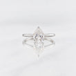 Anillo Gota Moisanita 1 qts 1.8g / T7 1/2 Oro Blanco 18K
