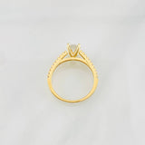 Anillo Soliatario Churumbela Moisanitas 2.75 qts 2.45g / T6 3/4 Oro Amarillo 18K