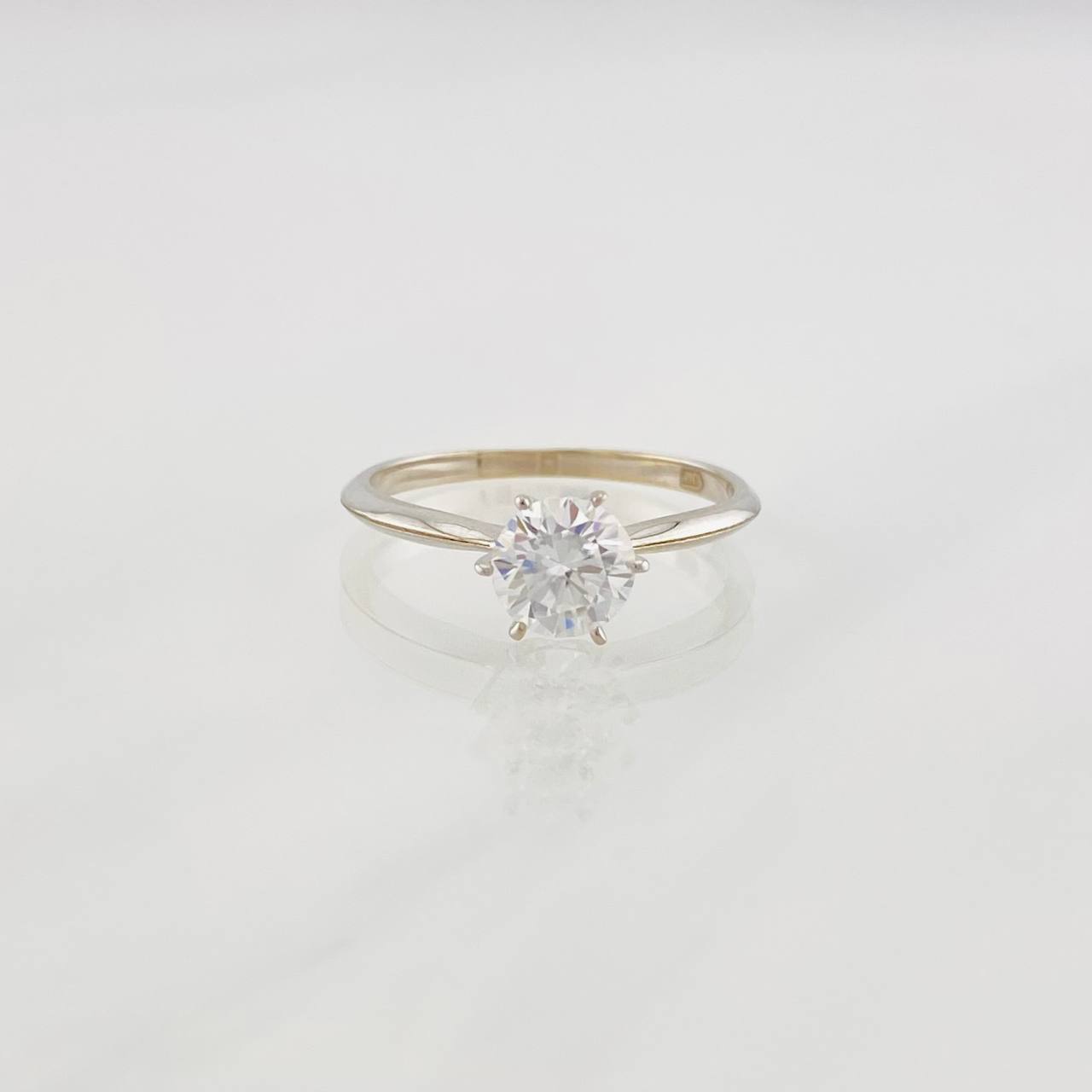 Anillo Solitario Moisanita 75 pts 1.8g / T6 3/4 Oro Blanco 18K