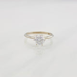 Anillo Solitario Moisanita 75 pts 1.8g / T6 3/4 Oro Blanco 18K