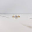 Anillo Solitario Cajon 2.15gr / T7 1/4 / Circones Blancos Oro Amarillo 18K &