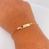 Pulso Bebé Cajon Trebol Azul 1.4gr / 13.2cm-14.5cm / 1.5mm Placa Rectangular Curva Oro Amarillo 18K &