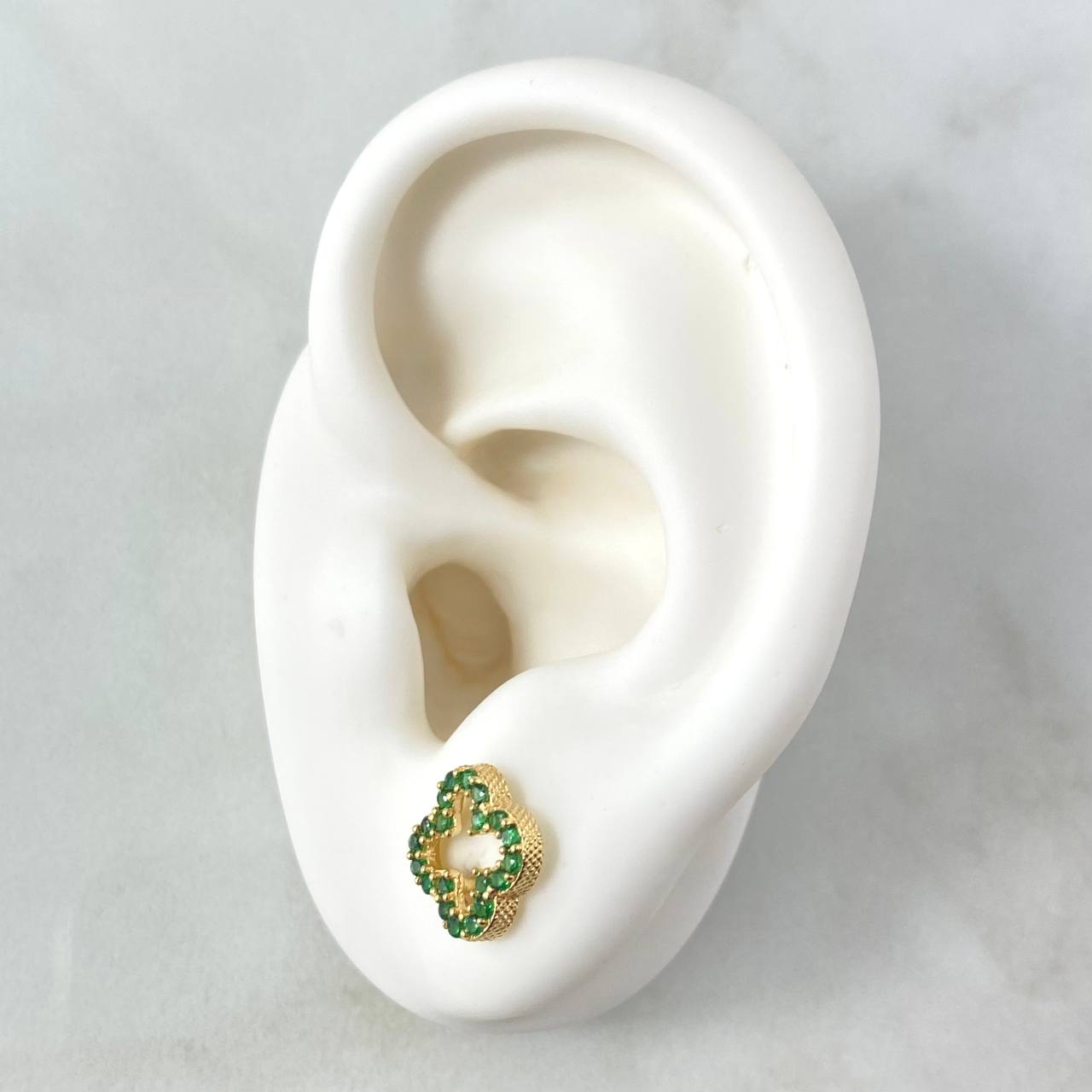 Topos Trebol 2gr / 9mm Circones Verdes Oro Amarillo 18K