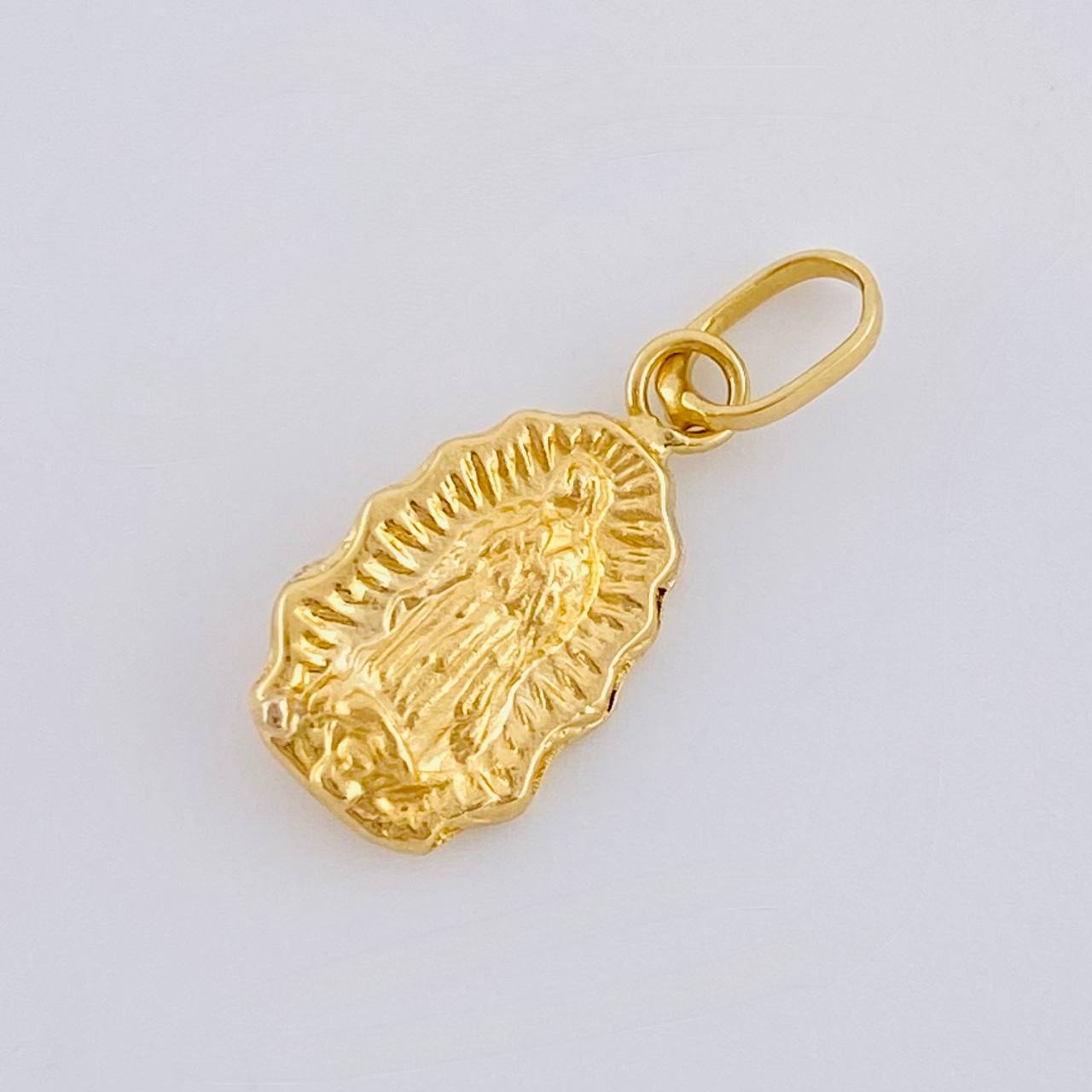 Dije Virgen Guadalupe 0.4 g / 1.8 cm Oro Amarillo 18K