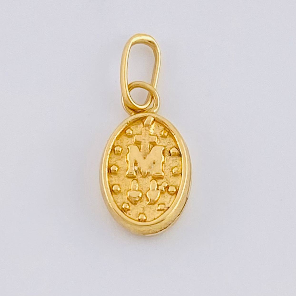 Dije Virgen Milagrosa 0.35 g / 1.7 cm Oro Amarillo 18K