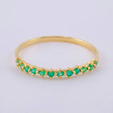 Anillo Carril Esmeraldas 30Pts 0.85 g / T6 3/4 Oro Amarillo 18K