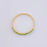 Anillo Carril Esmeraldas 30Pts 0.85 g / T6 3/4 Oro Amarillo 18K