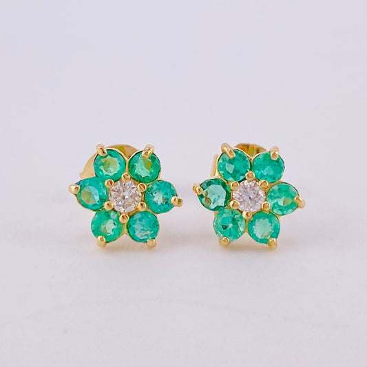 Topos Floreados Esmerladas 35Pts Diamante 7Pts 1.8 g / 8 mm Oro Amarillo 18K