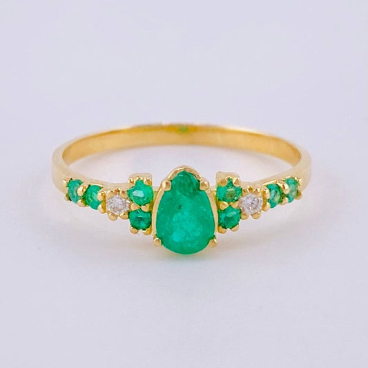 Anillo Gota Duquesa 60Pts 1.5 g / T6 1/4 Oro Amarillo 18K