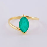 Anillo Ovalo Marqueza Esmeralda 70Pts 1.95 g / T6 1/2 Oro Amarillo 18K