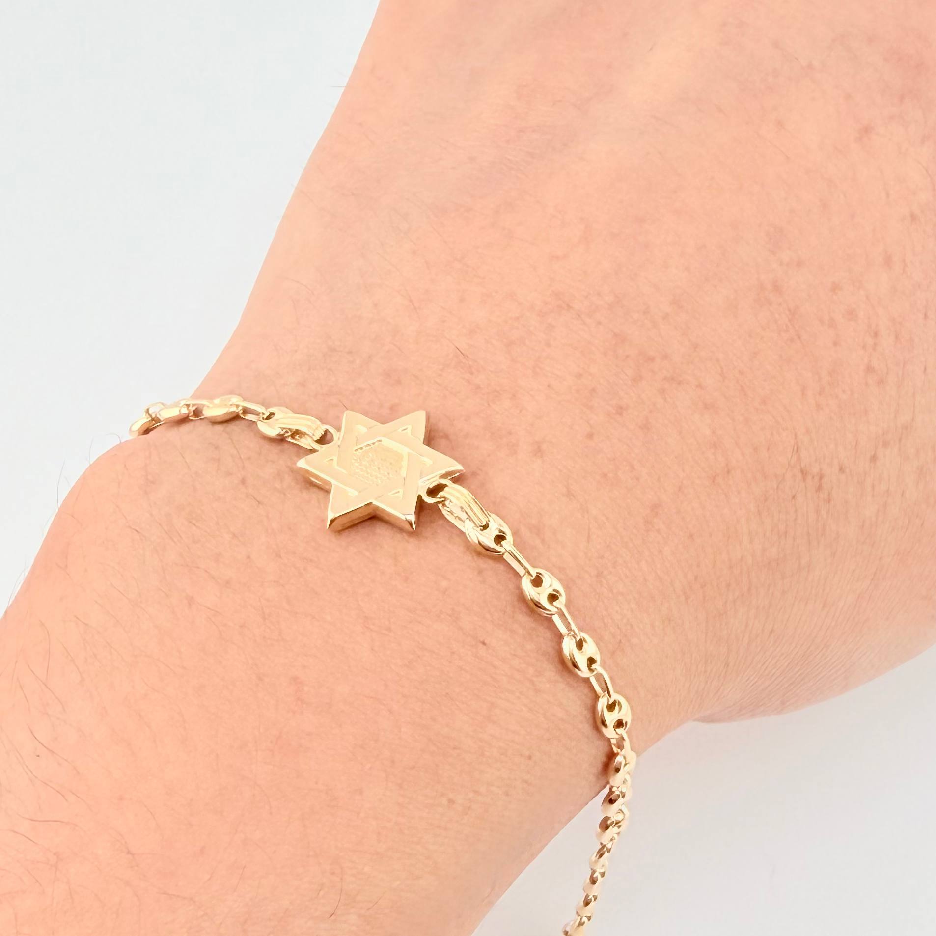 Pulso GC Herraje Estrella De David 2.45gr / 18cm / 3.2mm Oro Amarillo 18K