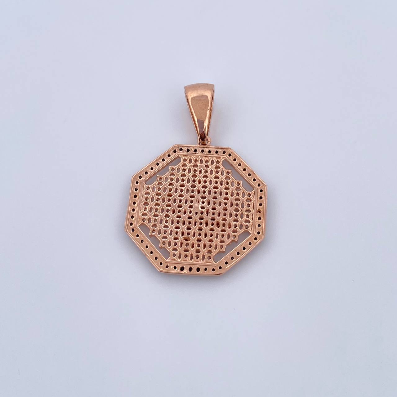 Dije Corona RX 8.35gr / 3.8cm / Circones Negros Blancos Oro Rosa 18K $