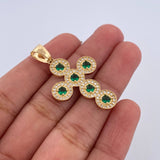 Dije Cruz Tupida 4.95gr / 3.8cm / Circones Verdes Blancos Oro Amarillo 18K $