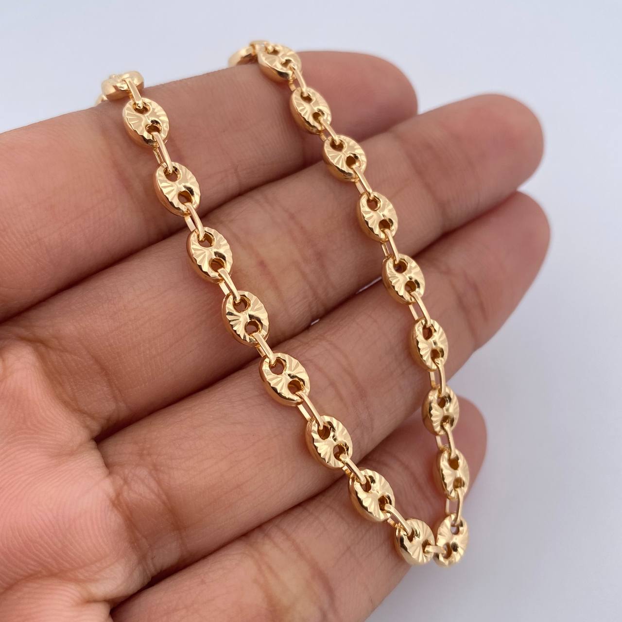 Pulso GC 4.5gr / 19cm / 5mm Diamantada Oro Amarillo 18K $