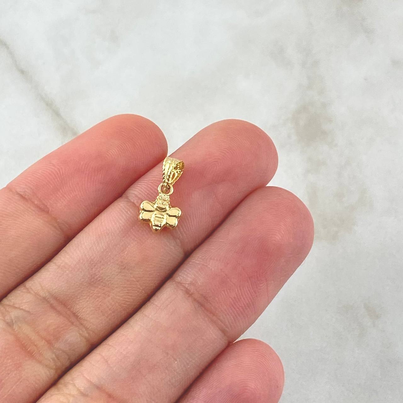 Dije Abeja 0.25gr / 1.3cm / Troquelada Oro Amarillo
