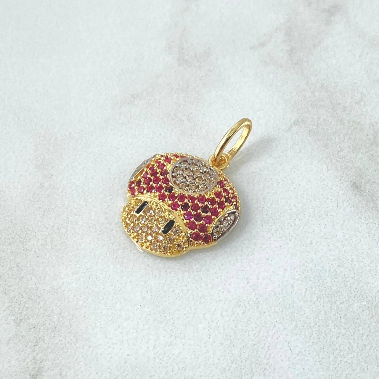 Dije Hongo Animado 2.3gr / 2.2cm / Circones Blancos Negros Y Fucsias Oro Amarillo 18K