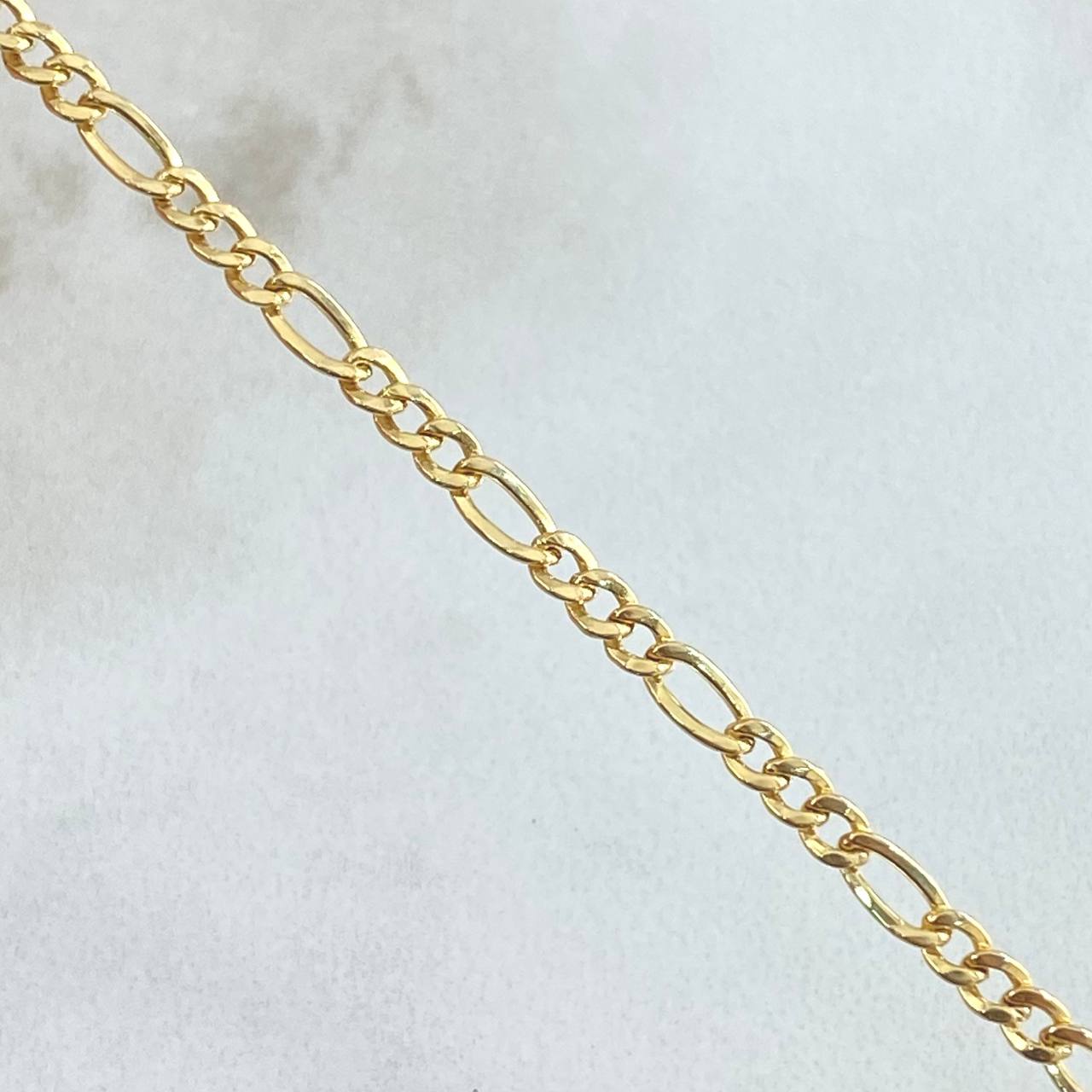 Cadena Figaro 3.7gr / 70cm / +0 Oro 18K