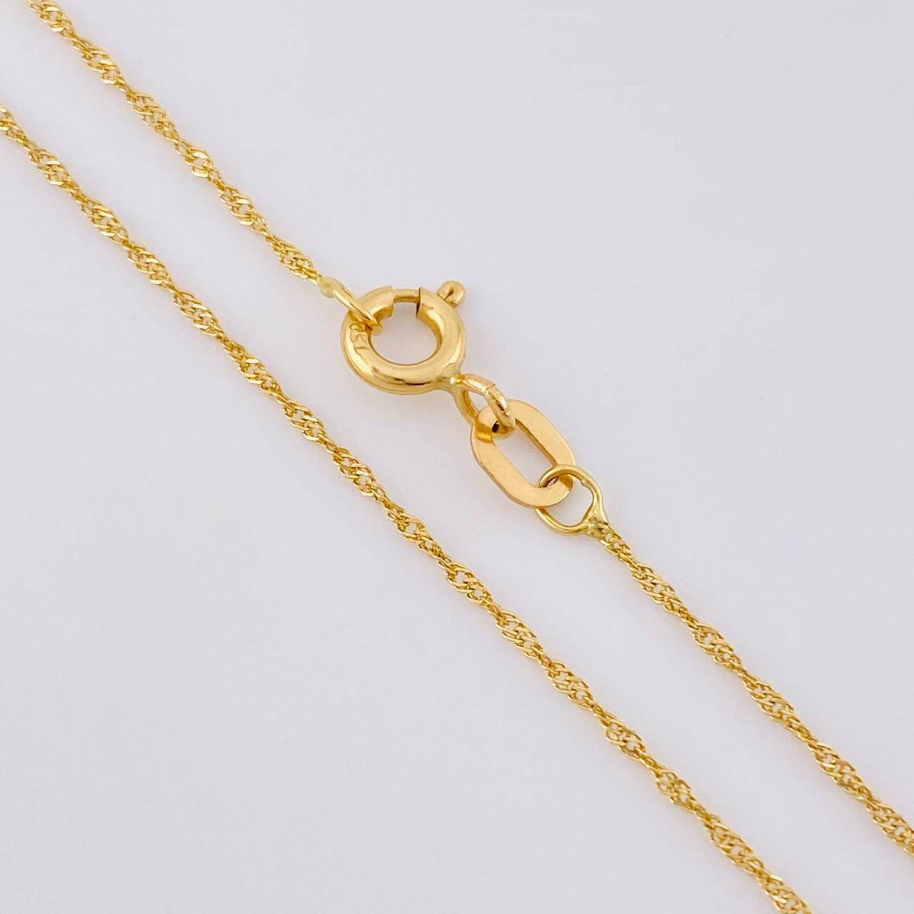 Cadena Singapur 1.45 g / 49.5 cm / 0.6 mm Oro Amarillo 18K