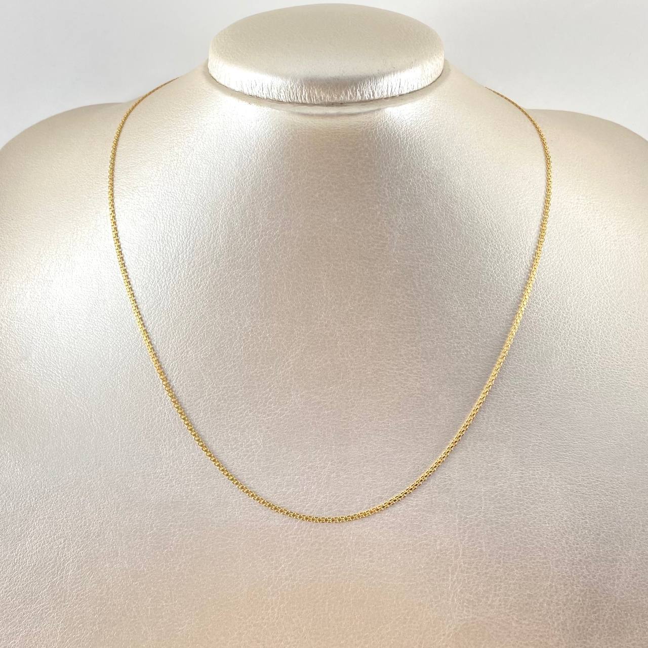 Cadena China 2.5gr / 45cm / 1.5mm Oro Amarillo +1 18K