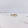 Anillo Solitario Churumbela 2.1gr / T6 1/4 / Circones Blancos Dos Oros Amarillo Blanco 18K $