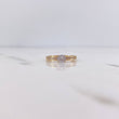 Anillo Solitario Churumbela 1.65gr / T5 3/4 / Circones Blancos Oro Amarillo 18K $