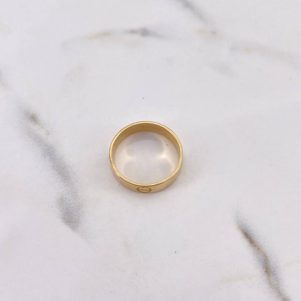 Anillo Argolla Tornillo 3.4gr / T7 3/4 / Liso Oro Amarillo 18K $