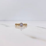 Anillo Solitario 2.6gr / T7 / Circones Blancos Oro Amarillo 18K $