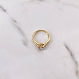 Anillo Solitario 2.6gr / T7 / Circones Blancos Oro Amarillo 18K $