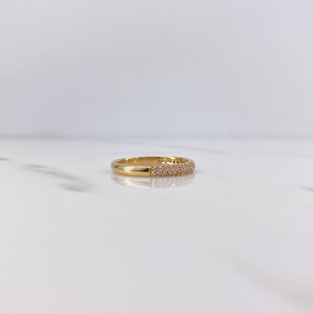 Anillo Churumbela 2.15gr / T7 1/4 / Circones Blancos Oro Amarillo 18K $